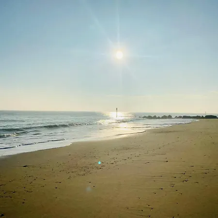 The Pollywiggle, Waxham, Nr Sea Palling Dog Friendly, Private Walk To The Beach Norwich Exterior photo