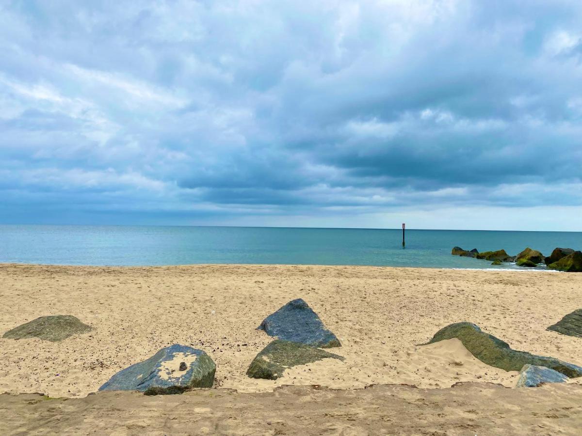 The Pollywiggle, Waxham, Nr Sea Palling Dog Friendly, Private Walk To The NWI